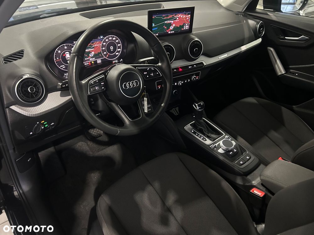 Audi Q2 35 TDI S tronic design - 14