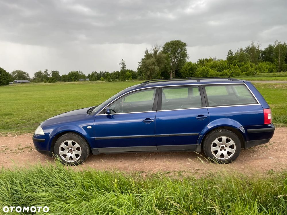 Volkswagen Passat 1.9 TDI Comfortline - 7