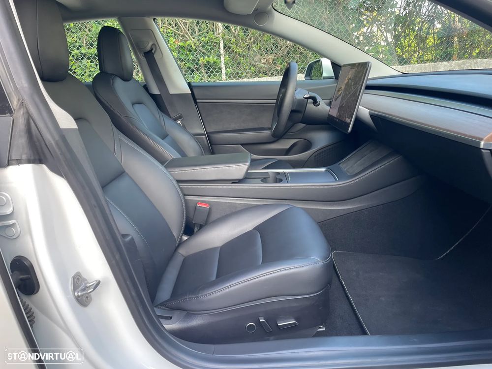 Tesla Model 3 Standard RWD - 22