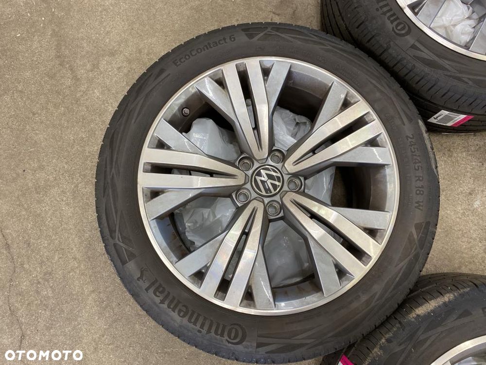 Koła, Alufelgi Kalamata 18 cali z oponami letnimi VW Alltrack 2023 - 4