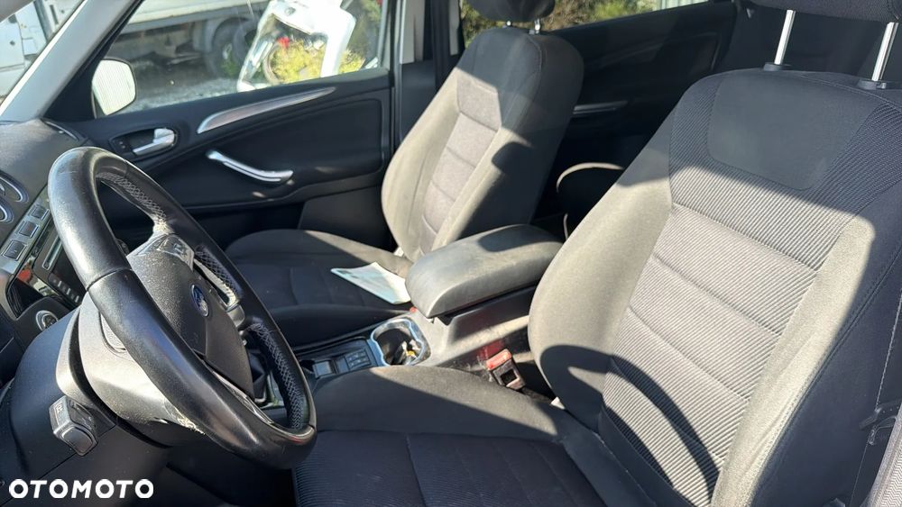 Ford S-Max 2.2 TDCi DPF Trend - 16