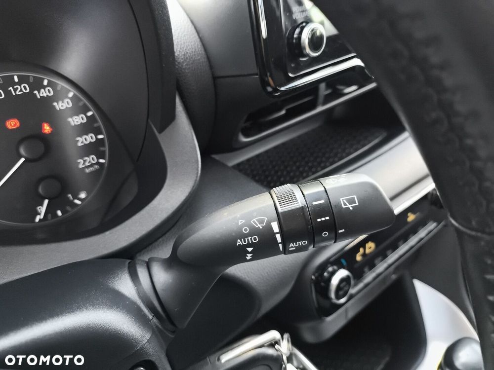 Toyota Yaris Hybrid 1.5 Comfort - 27