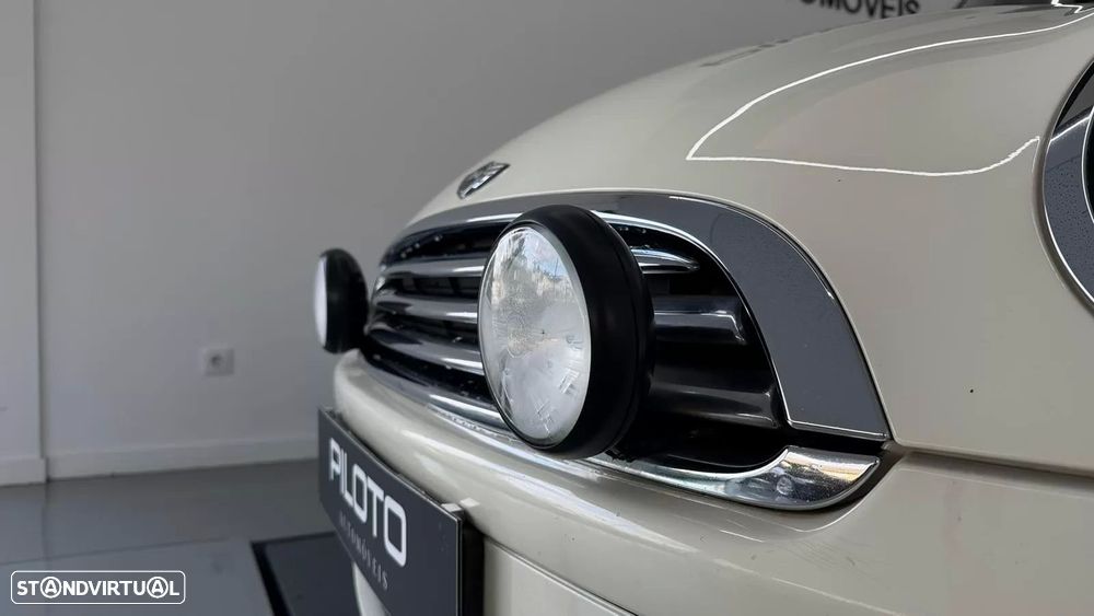 MINI 3 Portas Cooper D - 4