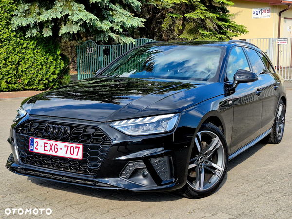 Audi A4 35 TFSI mHEV S Line S tronic