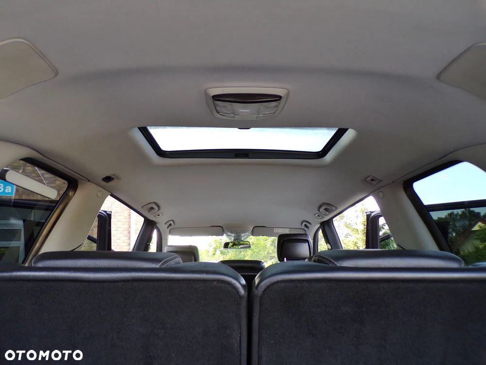 Mercedes-Benz GL 350 BlueTEC 4Matic 7G-TRONIC - 28