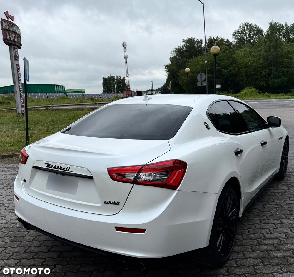 Maserati Ghibli 2015 photo 4