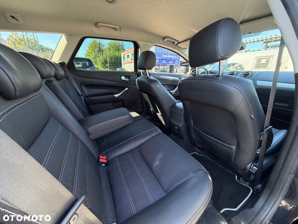 Ford Mondeo 2.0 TDCi Champions Edition - 27