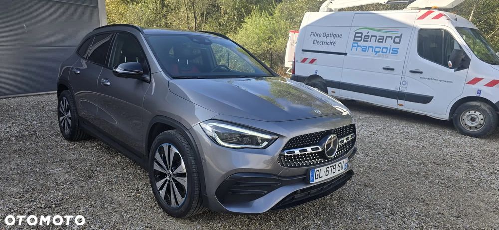Mercedes-Benz GLA 200 Business Edition - 5