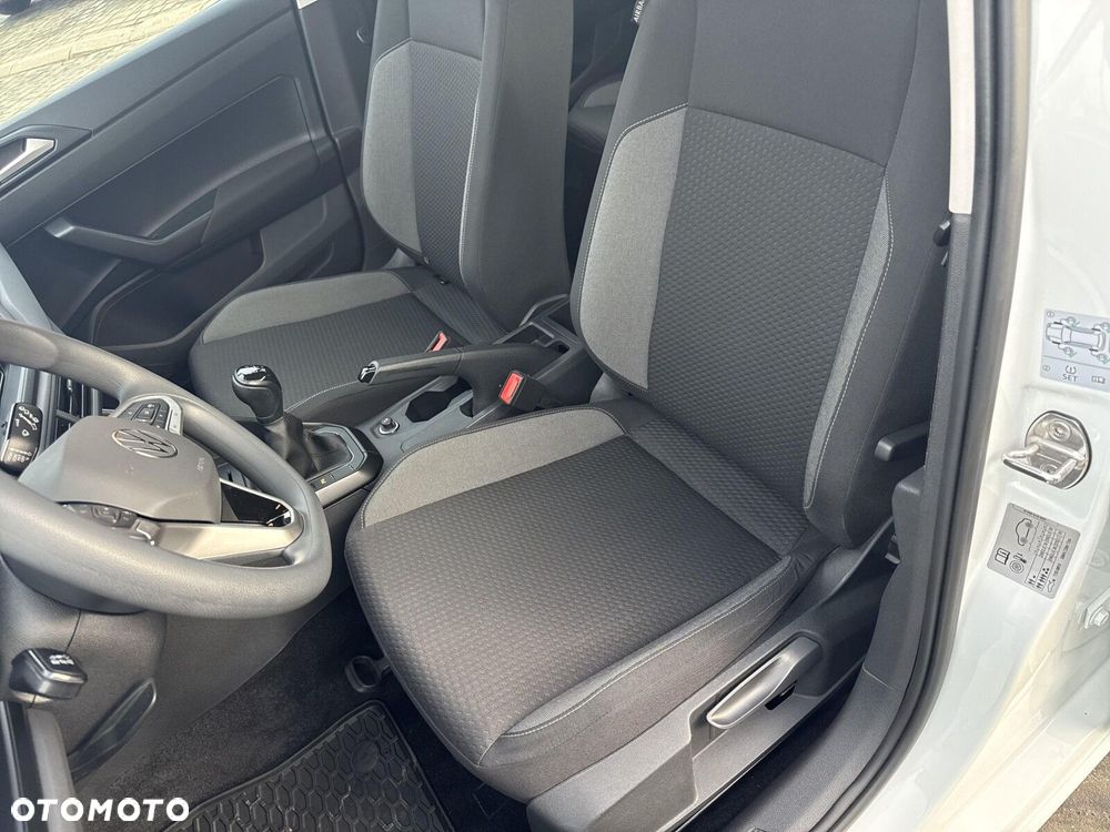 Volkswagen Polo - 12