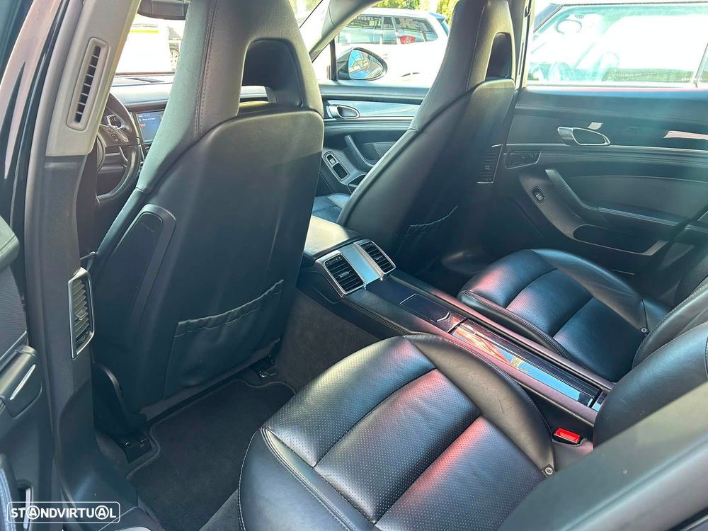 Porsche Panamera Platinum Edition - 53