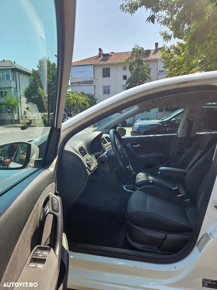 Volkswagen Polo 1.6 TDI CR DPF Comfortline - 9