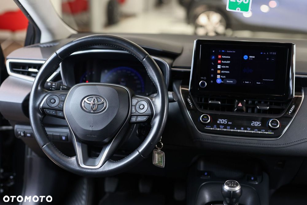 Toyota Corolla - 28