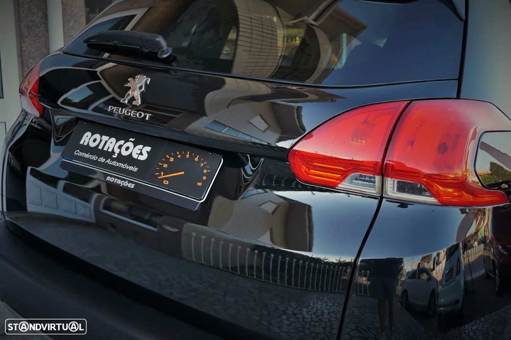 Peugeot 2008 1.2 VTi Active - 42