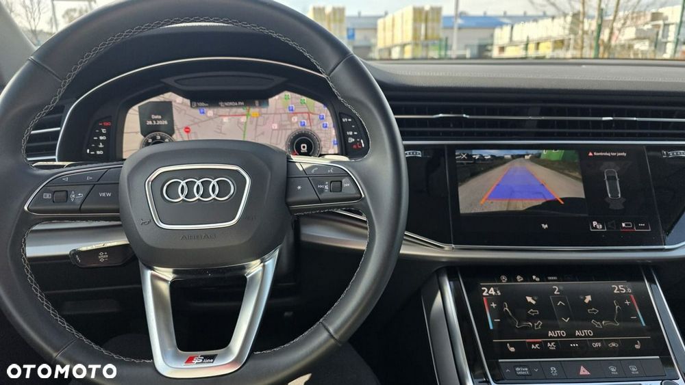 Audi Q7 - 10