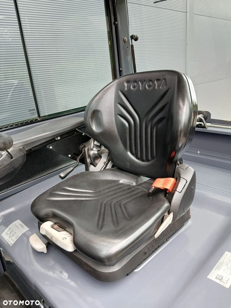 Toyota 8FBMT25 - 8