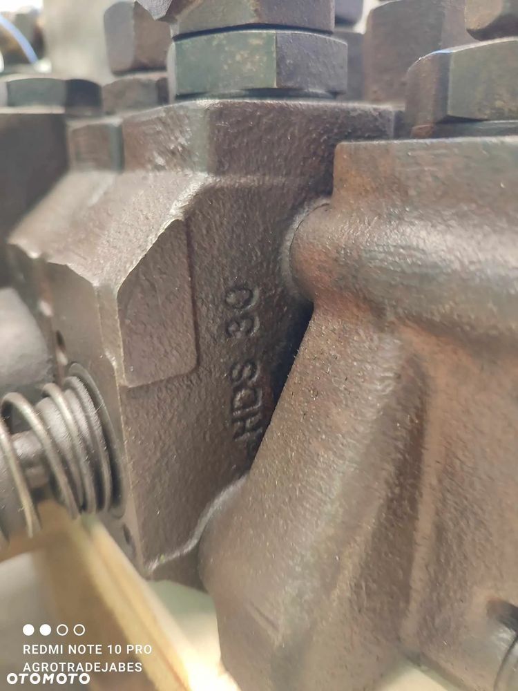 Rozdzielacz hydrauliczny Merlo Roto 40.18 - 7