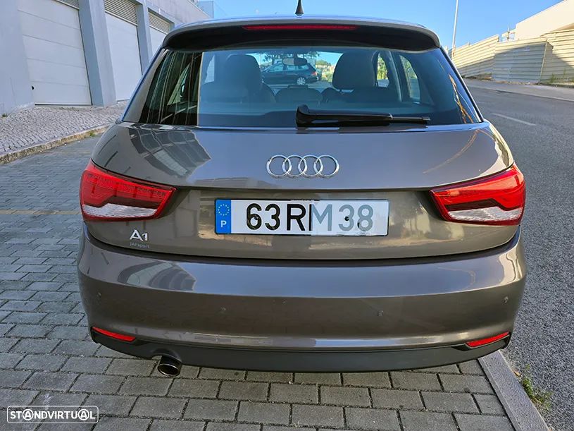 Audi A1 Sportback 1.0 TFSI Design - 6