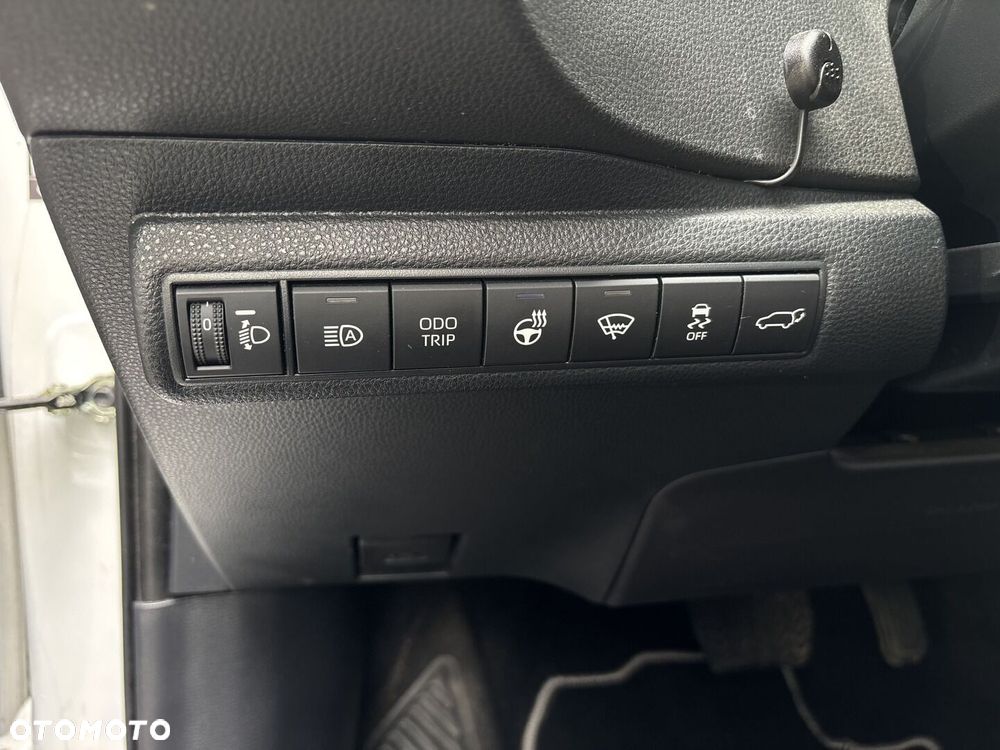 Toyota Corolla 1.8 Hybrid Style - 20