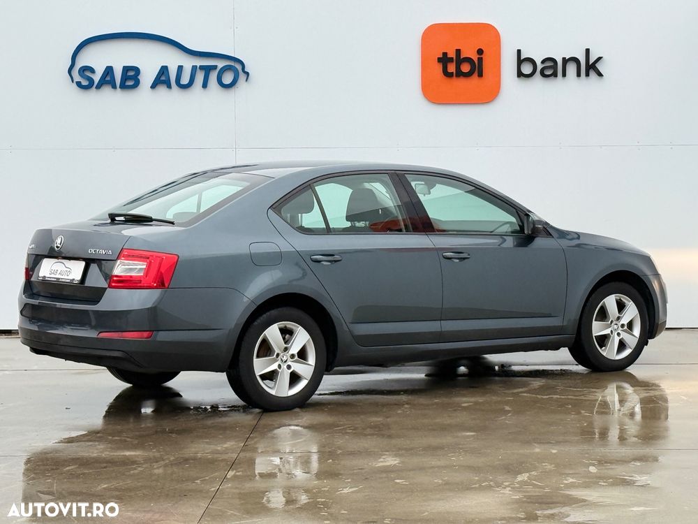 Skoda Octavia - 16