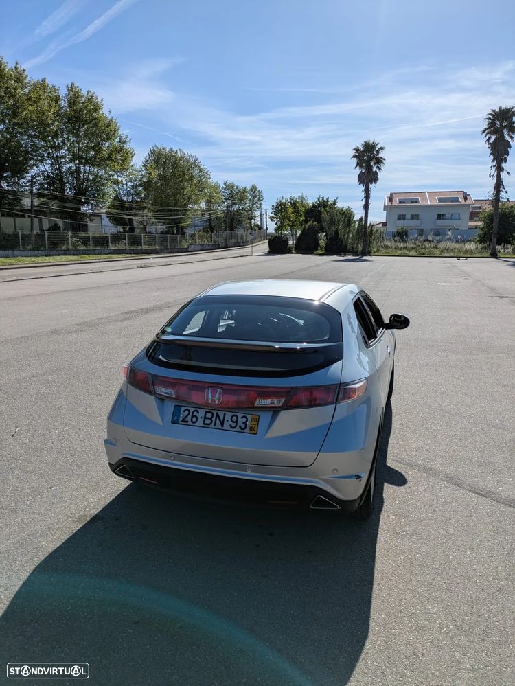 Honda Civic 1.4 Comfort - 2