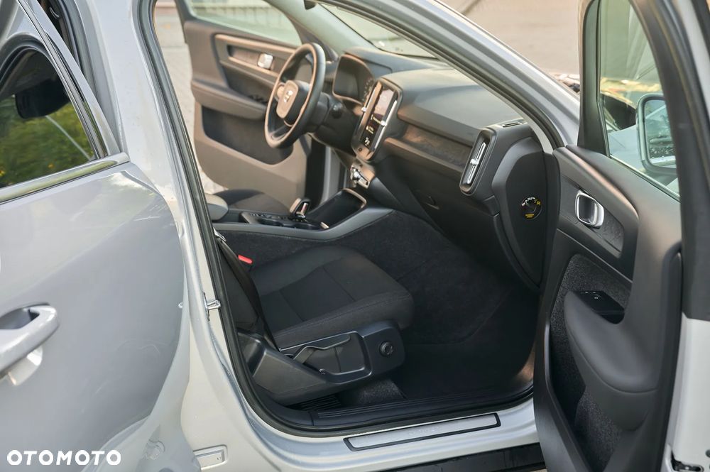 Volvo XC 40 - 27