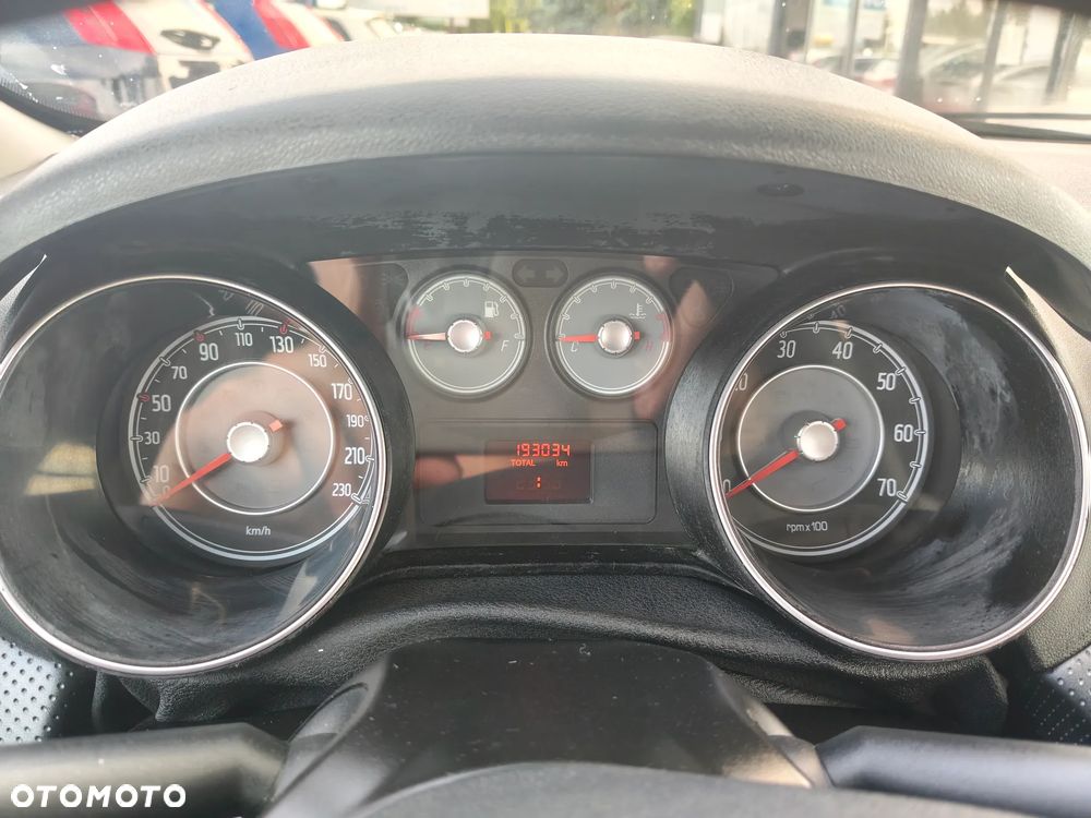 Fiat Punto Evo 1.4 8V Active - 26