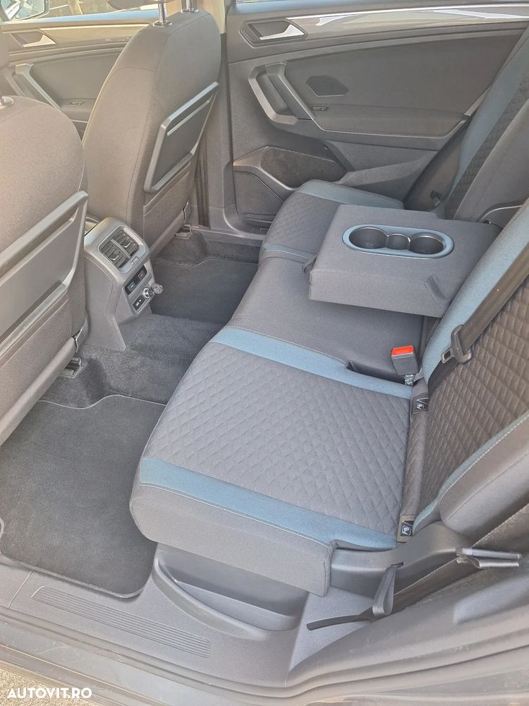 Volkswagen Tiguan - 14