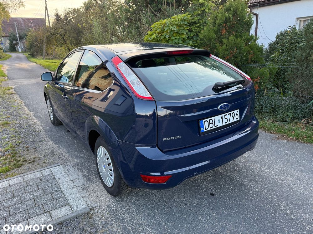 Ford Focus 1.6 16V Viva I - 3