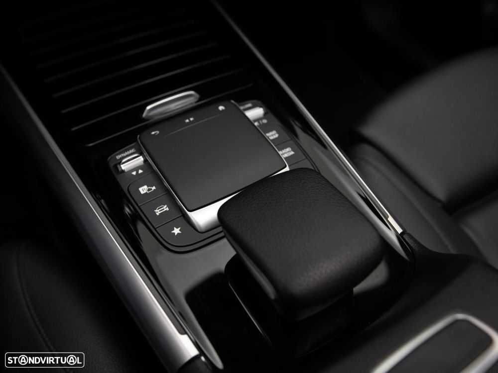 Mercedes-Benz GLA 250 e Progressive - 27