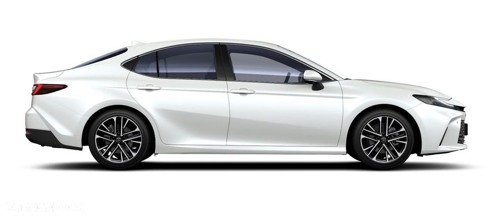 Toyota Camry - 2