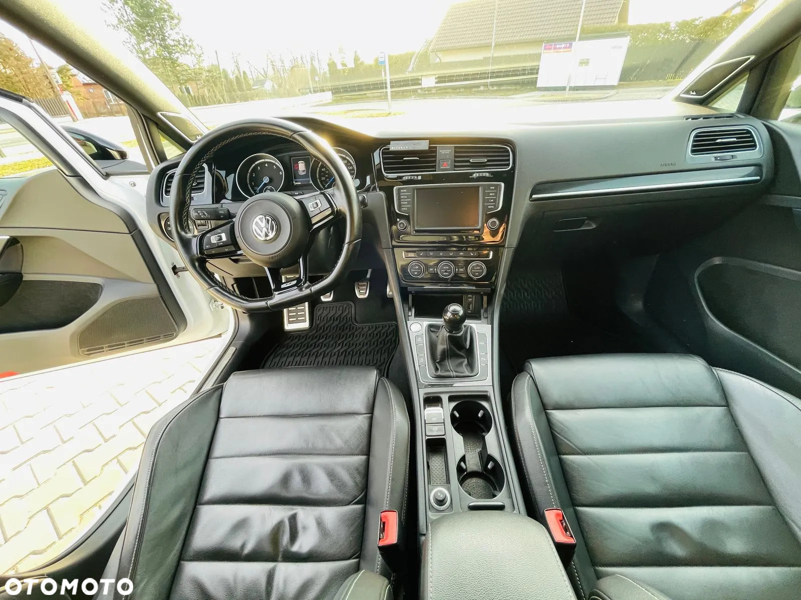 Volkswagen Golf VII 2.0 TSI BMT 4Mot R - 19