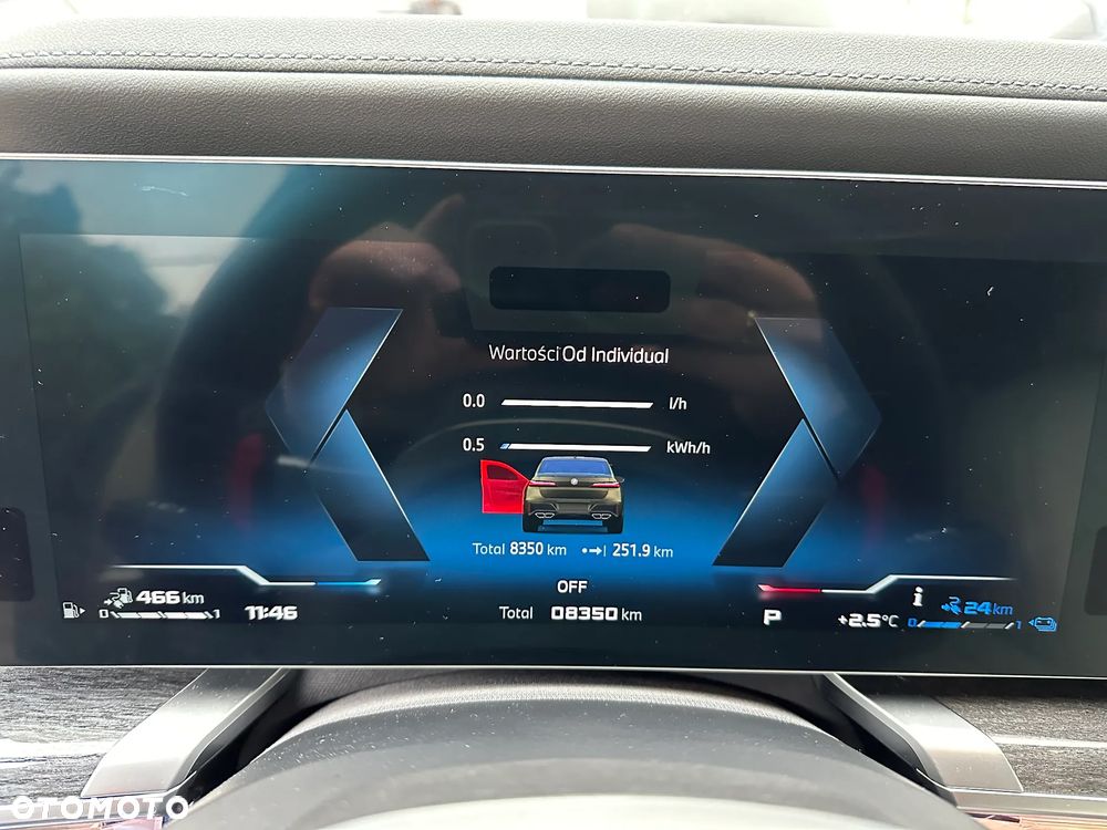 BMW Seria 7 M760e PHEV xDrive sport - 15