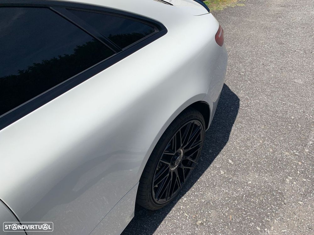 Mercedes-Benz E 220 d AMG Line - 60
