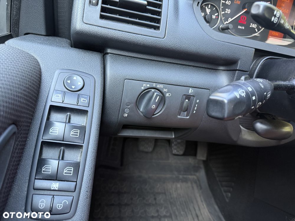 Mercedes-Benz Klasa A 150 BlueEfficiency - 23