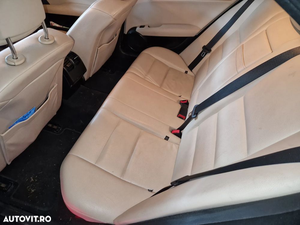 Mercedes-Benz C 250 CDI DPF 4Matic 7G-TRONIC BlueEFFICIENCY - 5