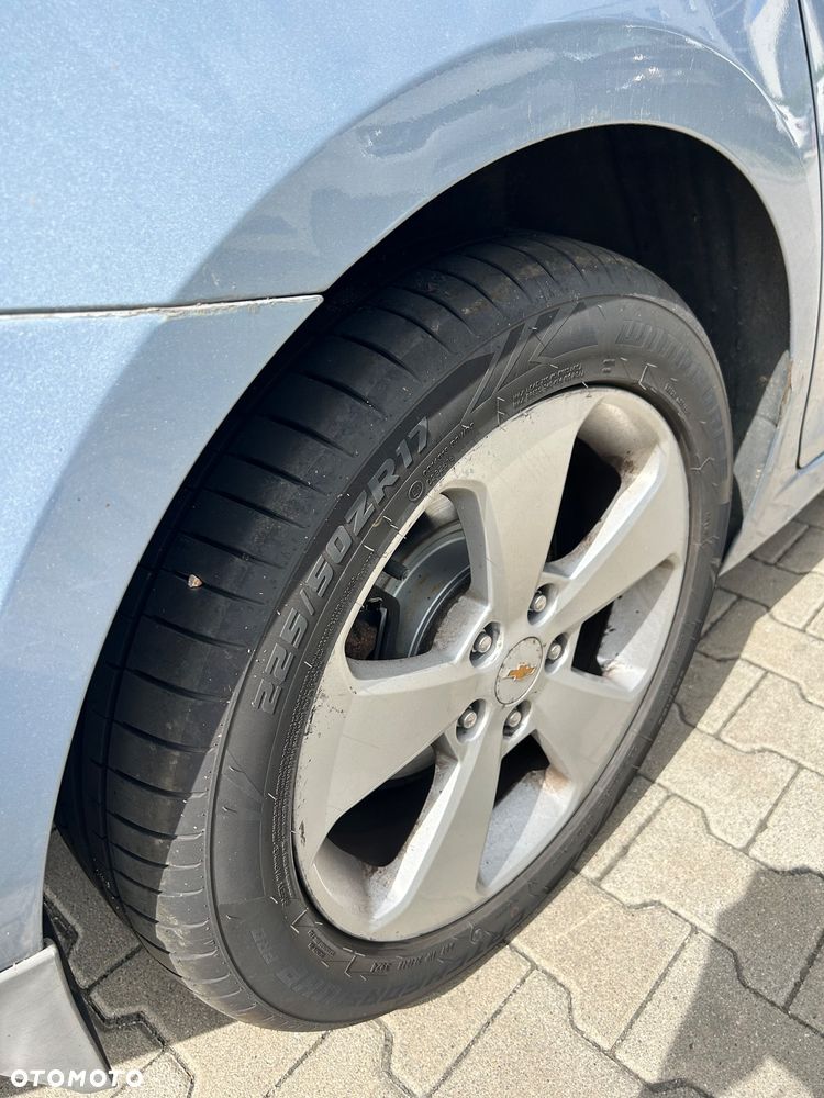 Chevrolet Cruze - 16