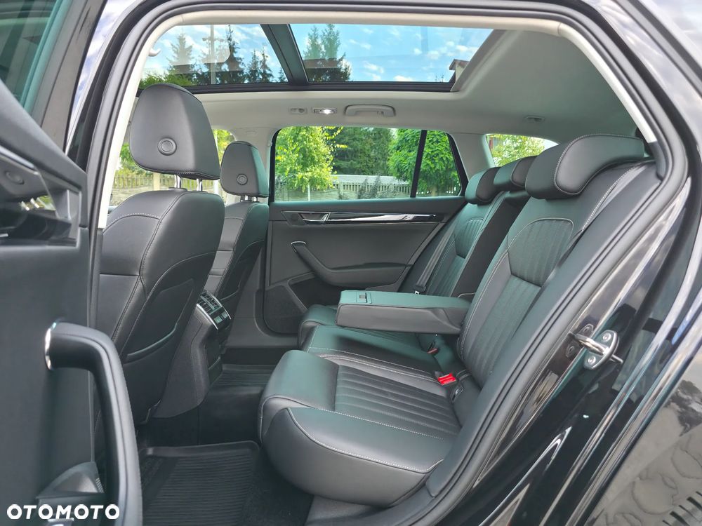 Skoda Superb 2.0 TDI SCR 4x4 L&K DSG - 36