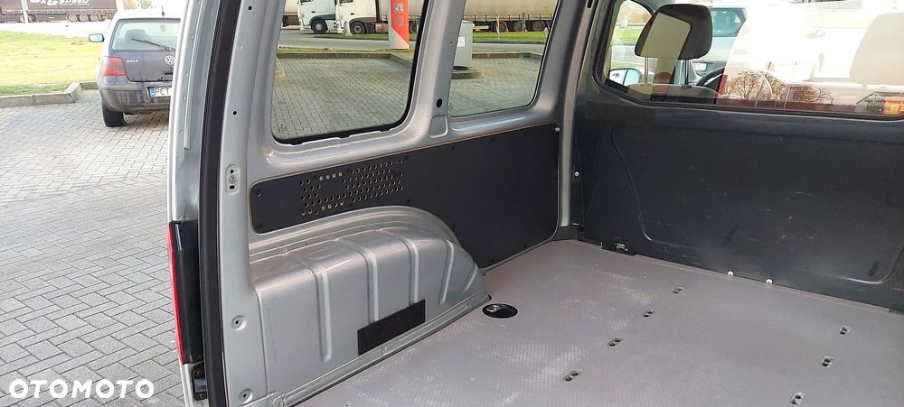 Volkswagen Caddy 4Motion - 36