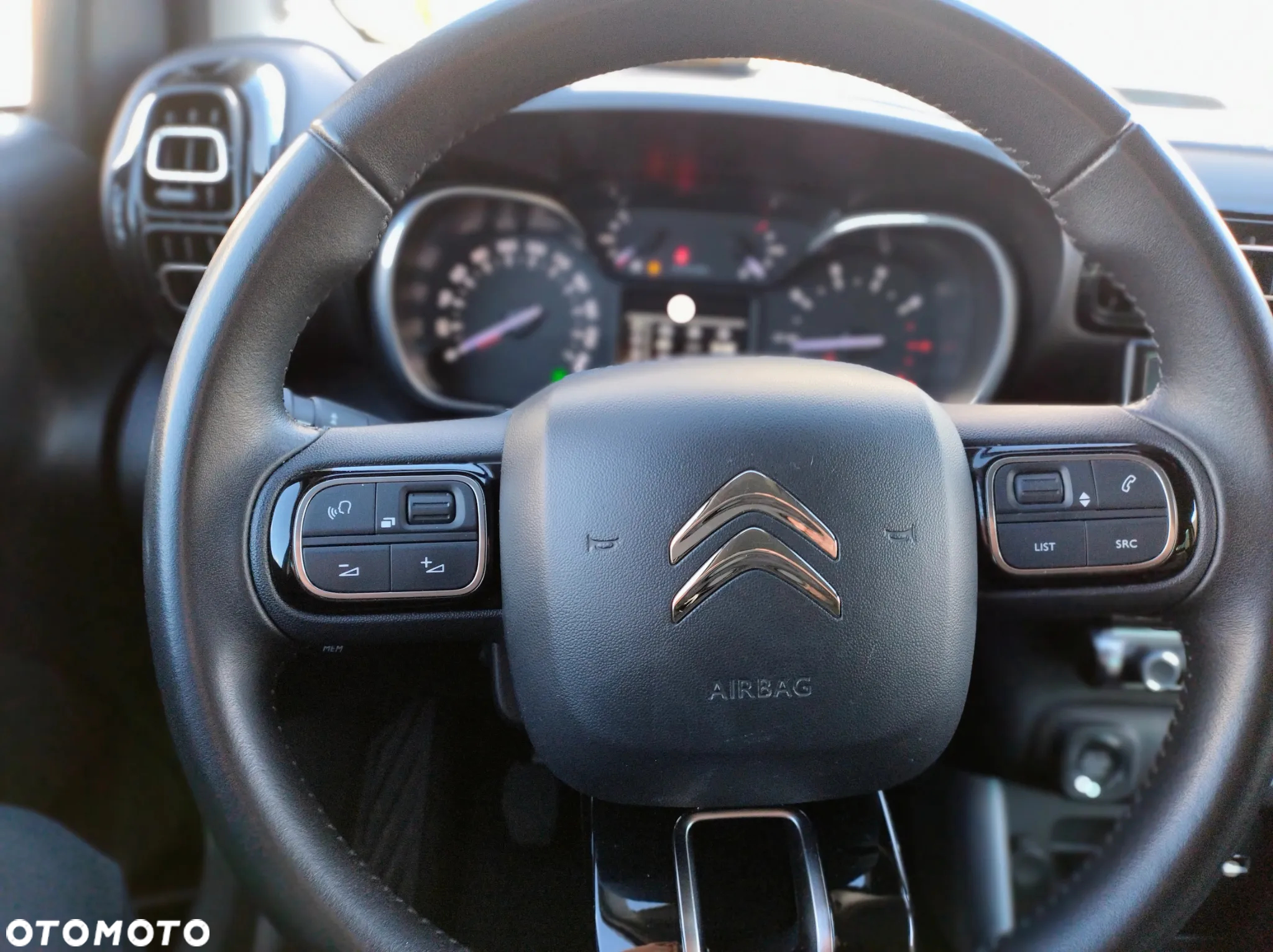 Citroën C3 Aircross 1.2 PureTech GPF Rip Curl S&S - 10