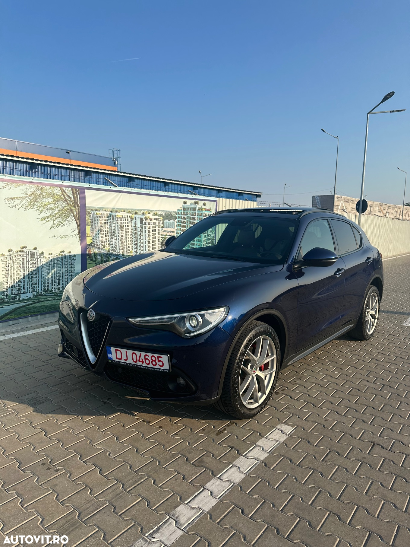 Alfa Romeo Stelvio 2.0 Turbo 16V AT8-Q4 Ti - 8