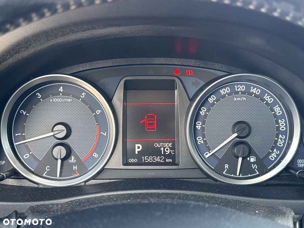 Toyota Auris 1.6 Premium Comfort MS - 20