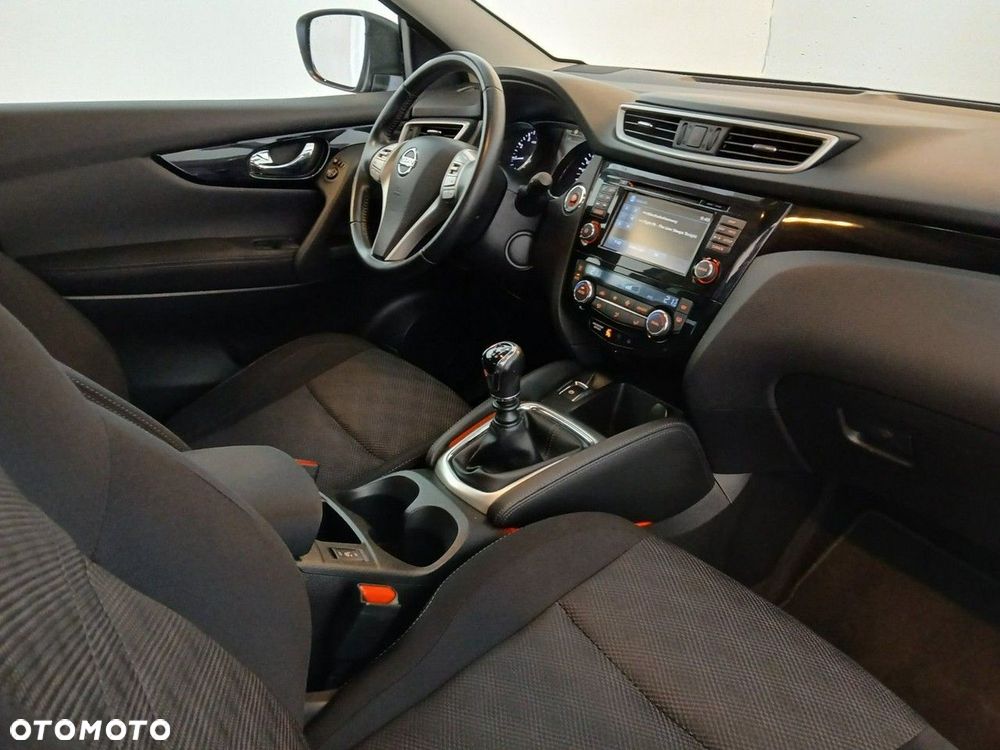Nissan Qashqai - 12