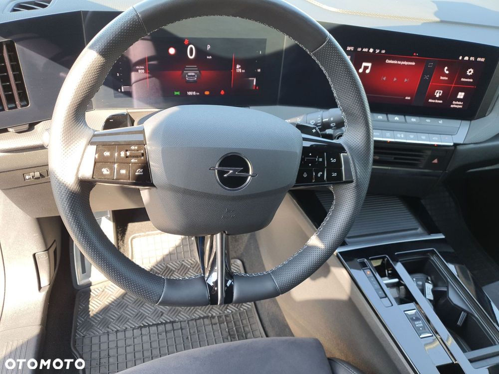 Opel Astra 1.2 T GS S&S - 15