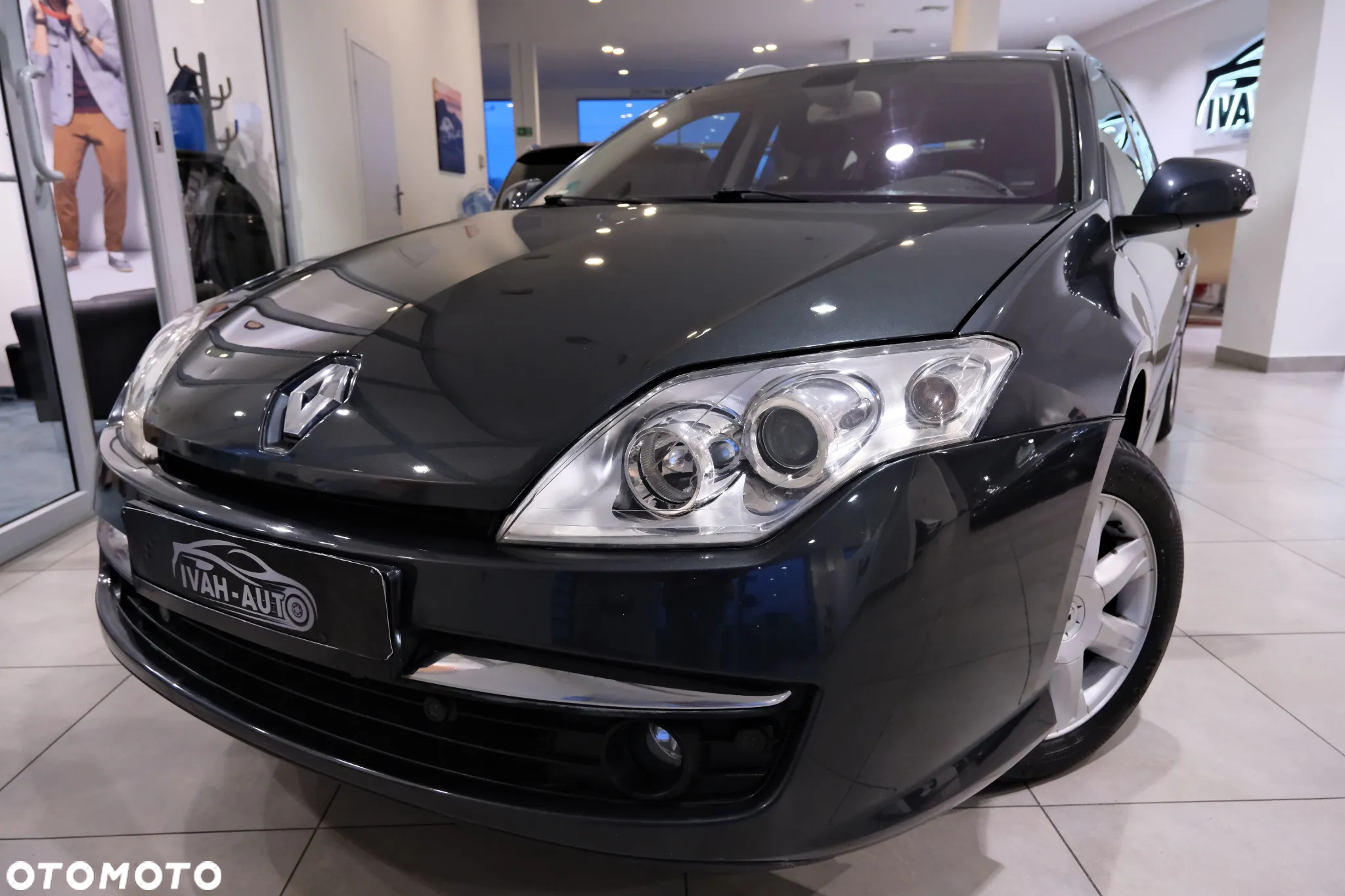 Renault Laguna 2.0 dCi Limited - 21