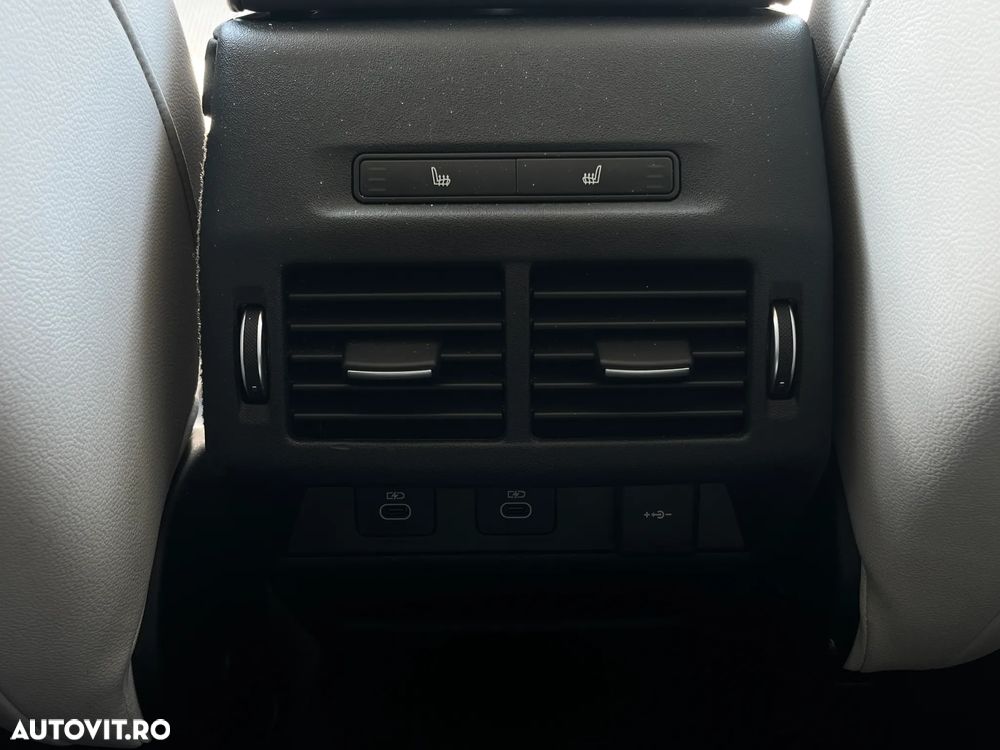 Land Rover Discovery Sport - 13