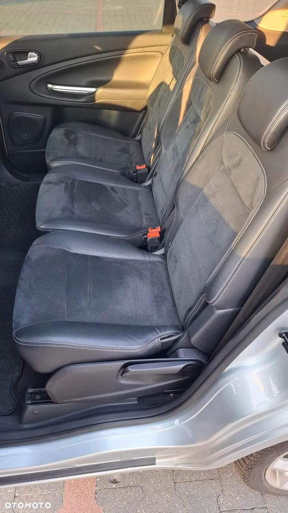 Ford S-Max - 5