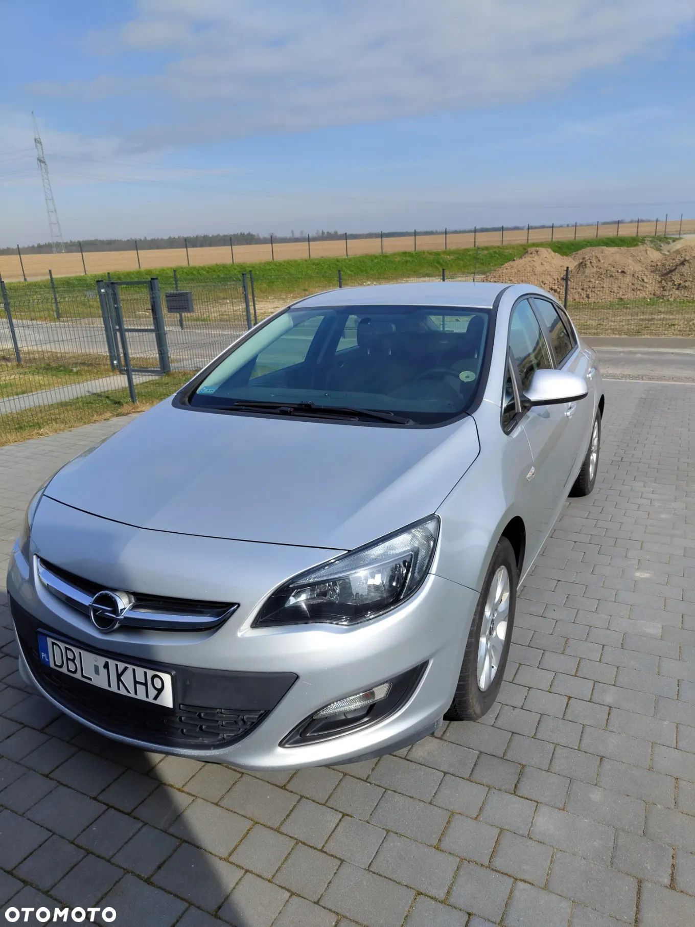 Opel Astra IV 1.6 CDTI Enjoy - 3