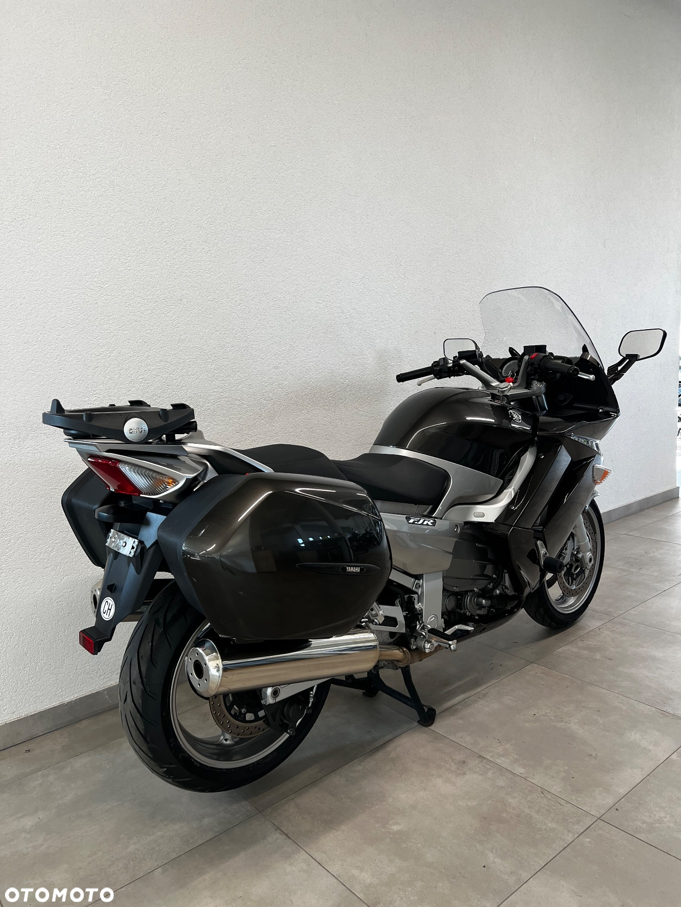 Yamaha FJR - 6