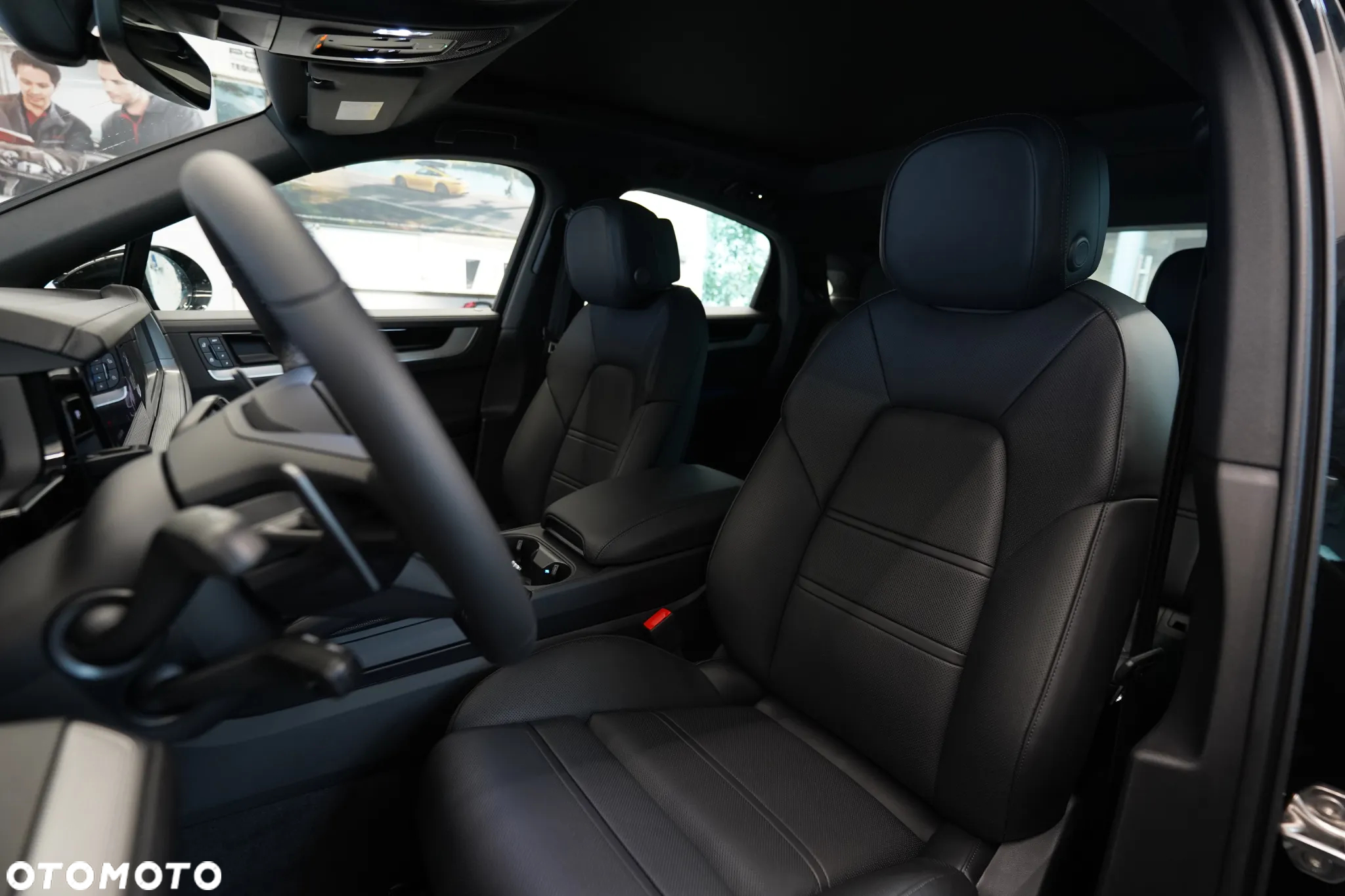 Porsche Cayenne Coupe - 11