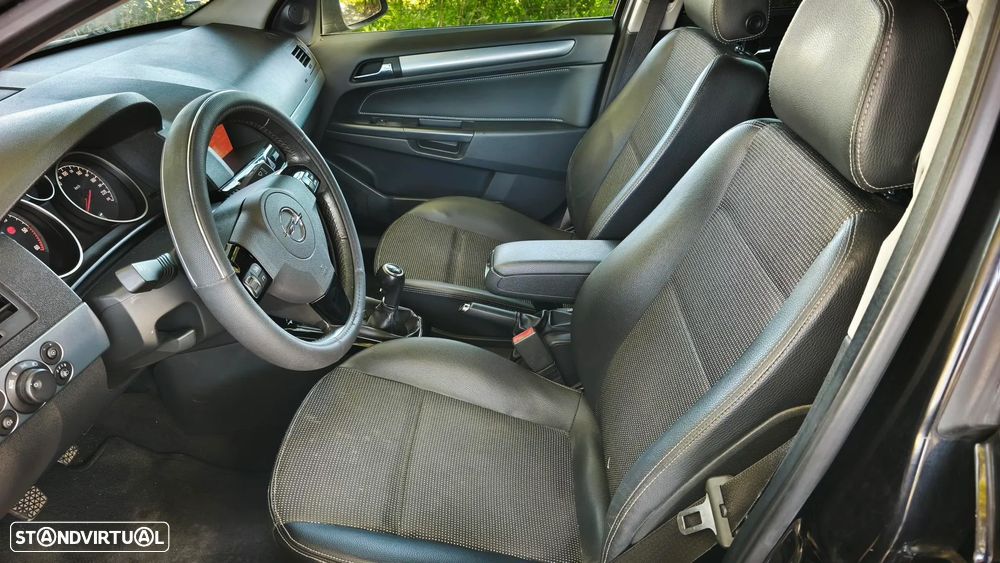 Opel Astra 1.7 CDTi Cosmo - 17